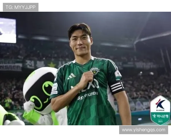 2025赛季K1联赛颁奖盛典李东炅荣获最佳球员波耶特获最佳教练殊荣